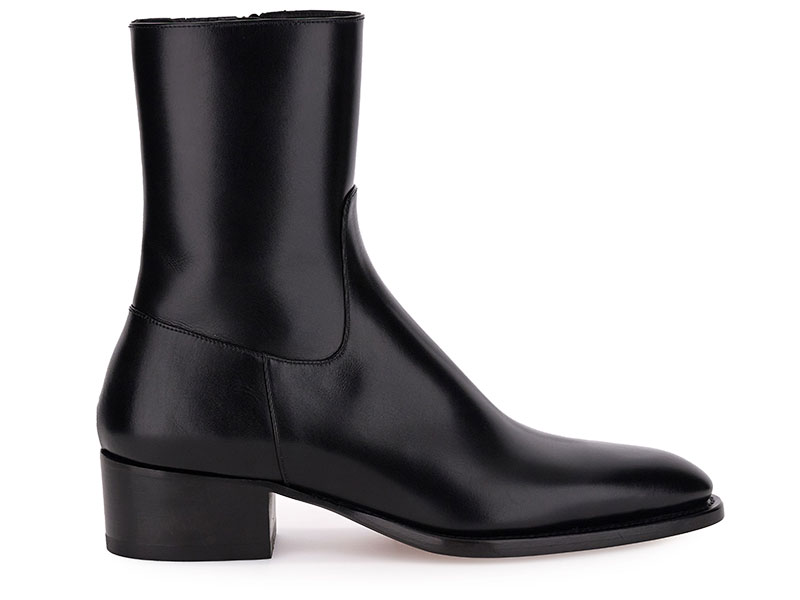 علامة DSQUARED2 تطلق تشكيلة BLACK ON BLACK بالتعاون مع لاعب كرة القدم زلاتان ابراهيموفيتش